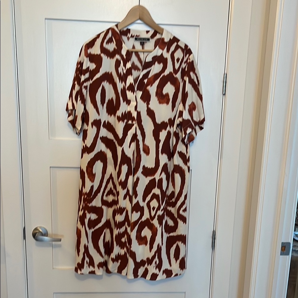 Brown and White Casual Mini Dress